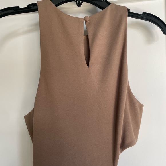 NWT - Michael Costello x Revolve Rylan Midi Dress in Taupe - Picture 8 of 10
